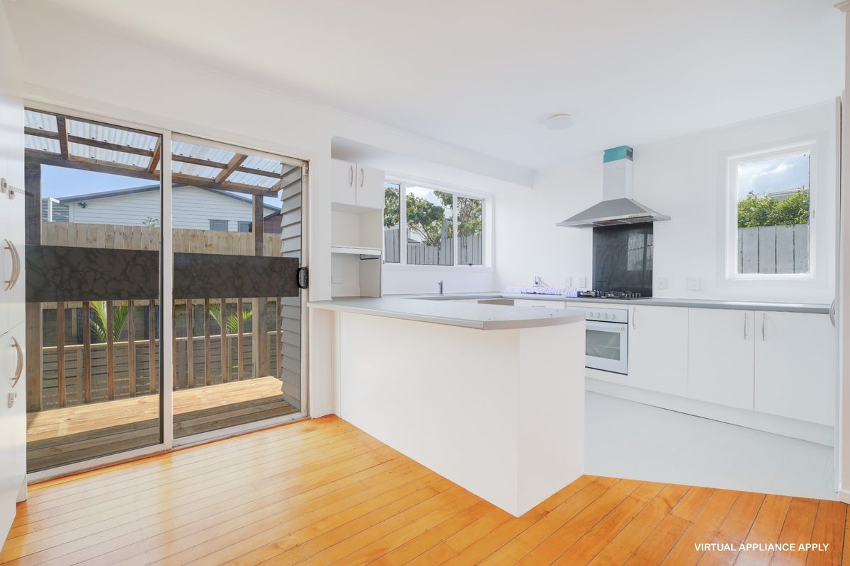 9/62 Titoki Street, Te Atatu Peninsula, Auckland - Carousel 2