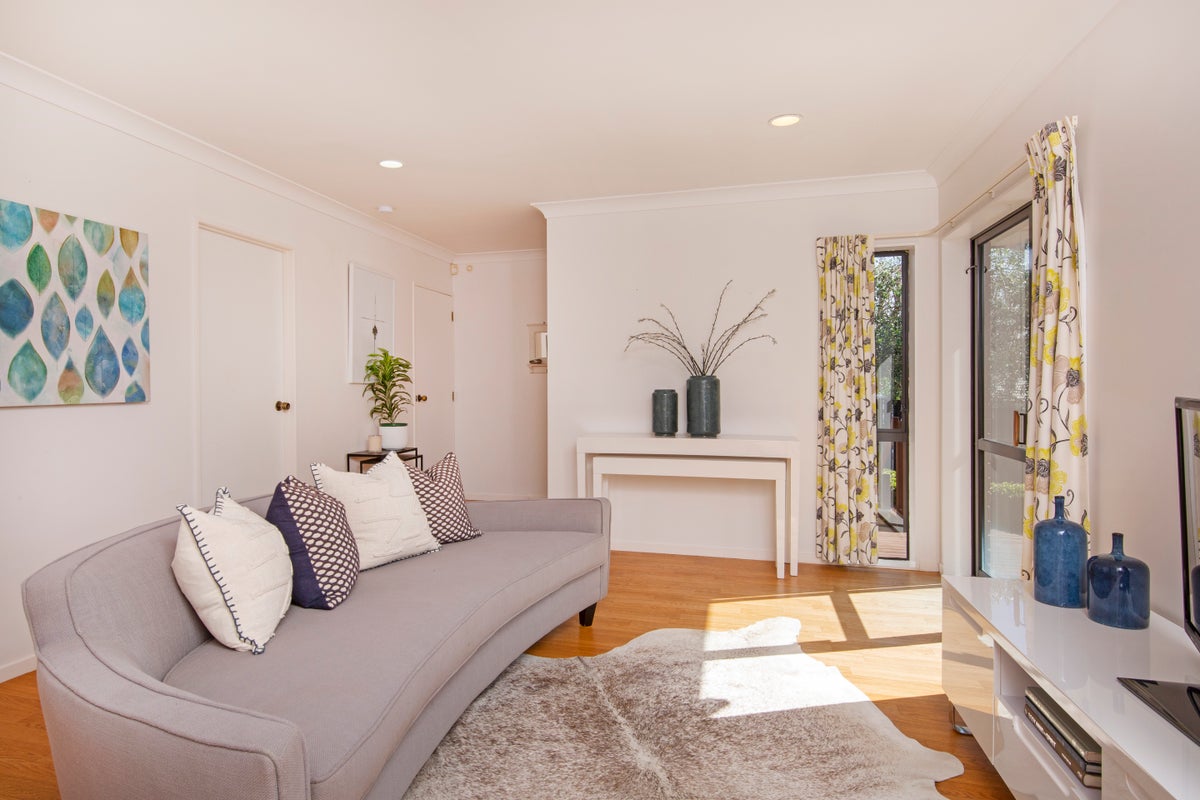 1/25 Nicholas Road, Somerville, Manukau - Carousel 2