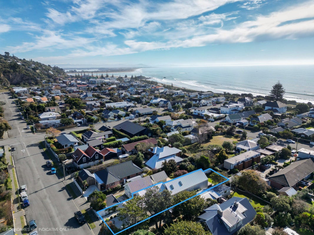 41 Wiggins Street, Sumner, Christchurch - Carousel 36