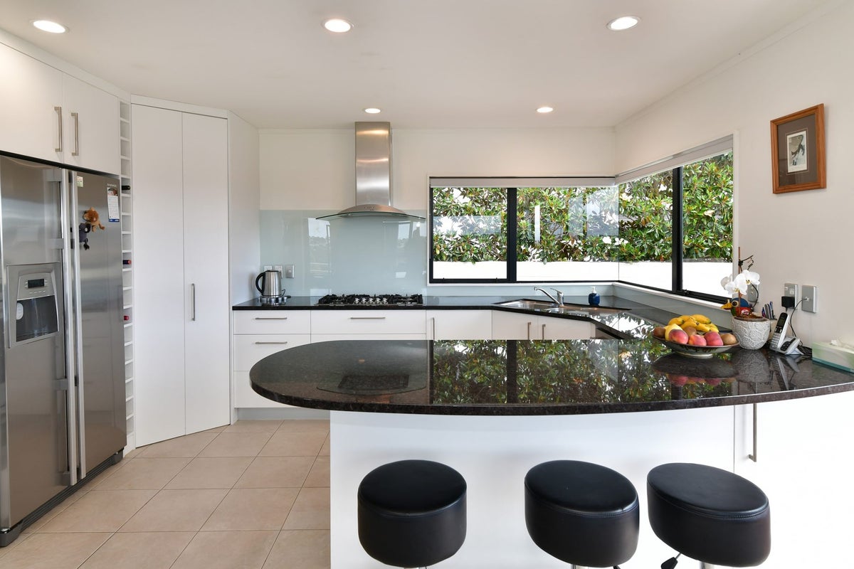 21 Shuttleworth Place, Manly, Whangaparaoa - Carousel 2