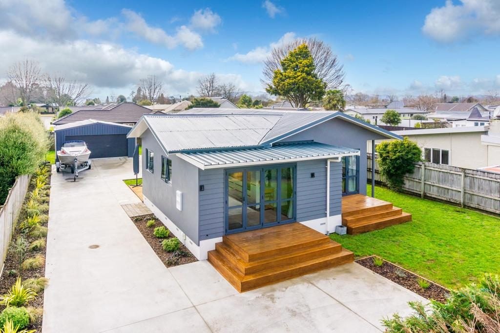 11 Arnold Street, Leamington, Cambridge - Carousel 1