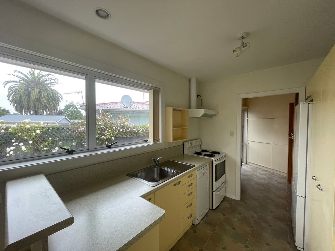 236 Grimseys Road, Redwood, Christchurch - Carousel 2