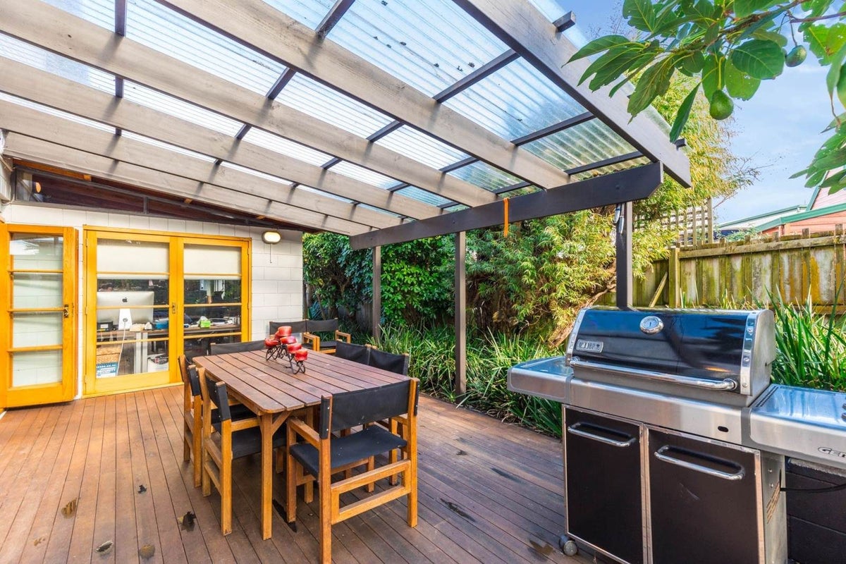 16 Sorrel Crescent, Bucklands Beach, Auckland - Carousel 9