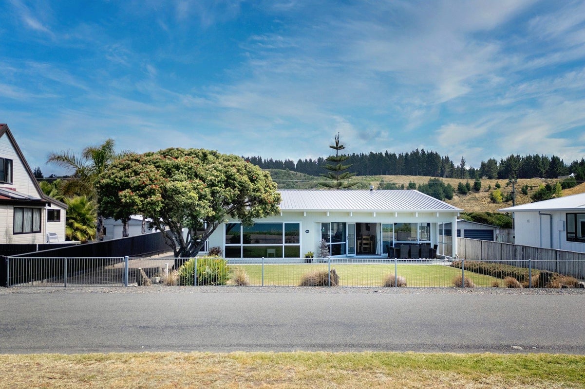 234 Whirinaki Road, Eskdale, Napier - Carousel 1