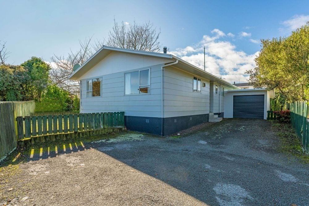 78 Tonga Street, Taupo, Taupo - Carousel 1