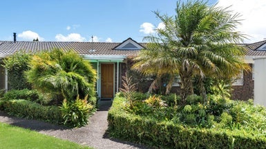 4/32 Cambrai Avenue, Mount Roskill, Auckland - Carousel 1
