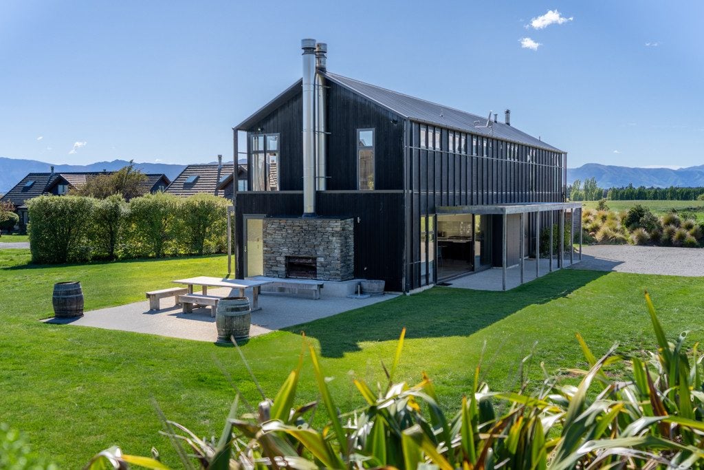 13 Orchard Road, Wanaka - Carousel 1
