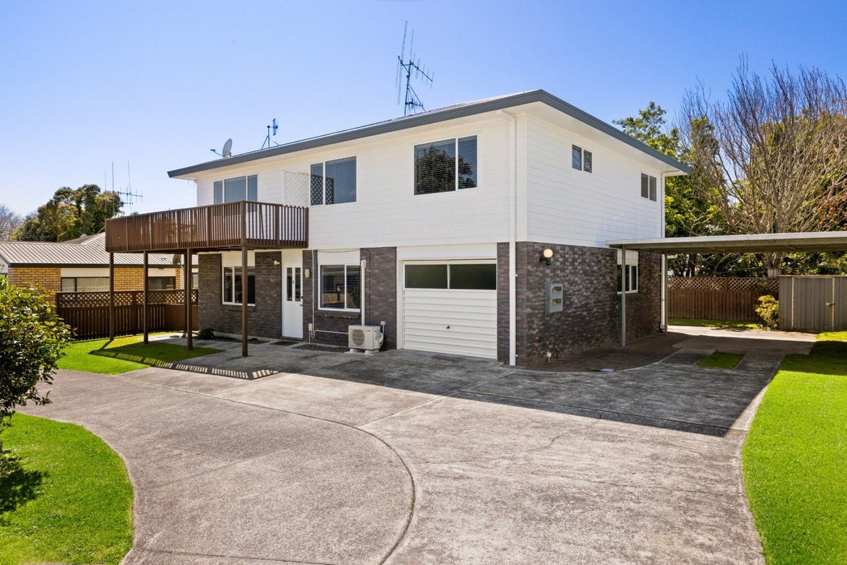 56A Goods Road, Otumoetai, Tauranga - Carousel 1