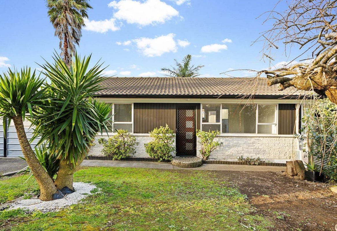 1/25 Alcock Street, Mount Wellington, Auckland - Carousel 1