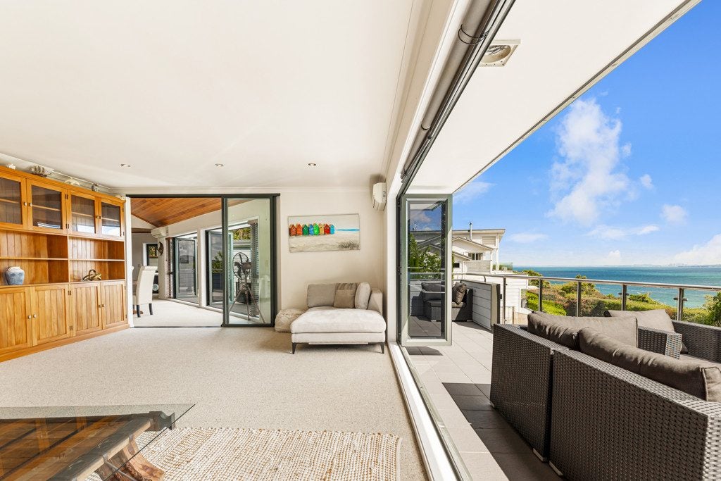 65 Roberts Road, Matakatia, Whangaparaoa - Carousel 1