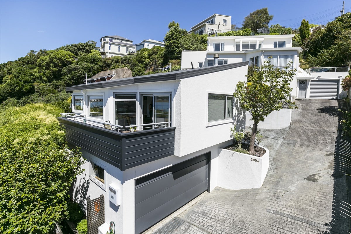 380A Evans Bay Parade, Hataitai, Wellington - Carousel 1
