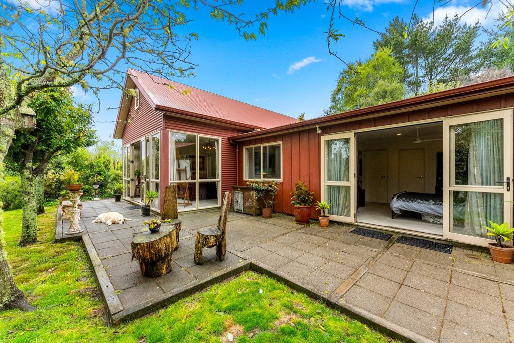 259 Skyhigh Road, Papakura - Carousel 1
