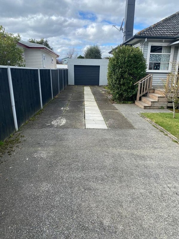 7 Beth Street, Trentham, Upper Hutt - Carousel 25