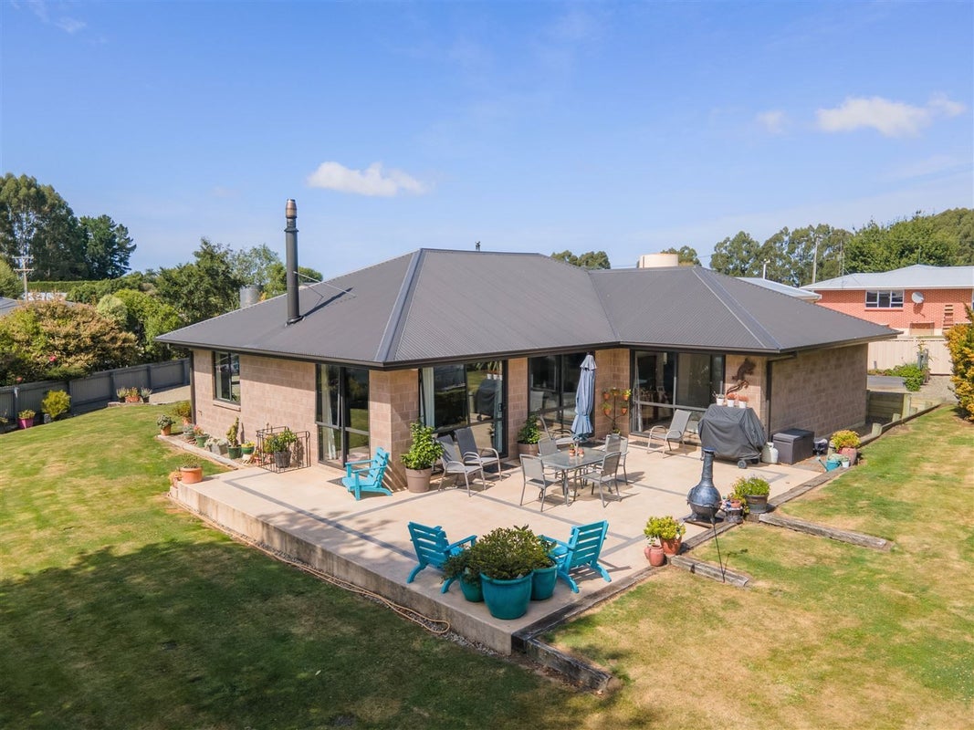 1A Gordon Street, Weston, Oamaru - Carousel 2