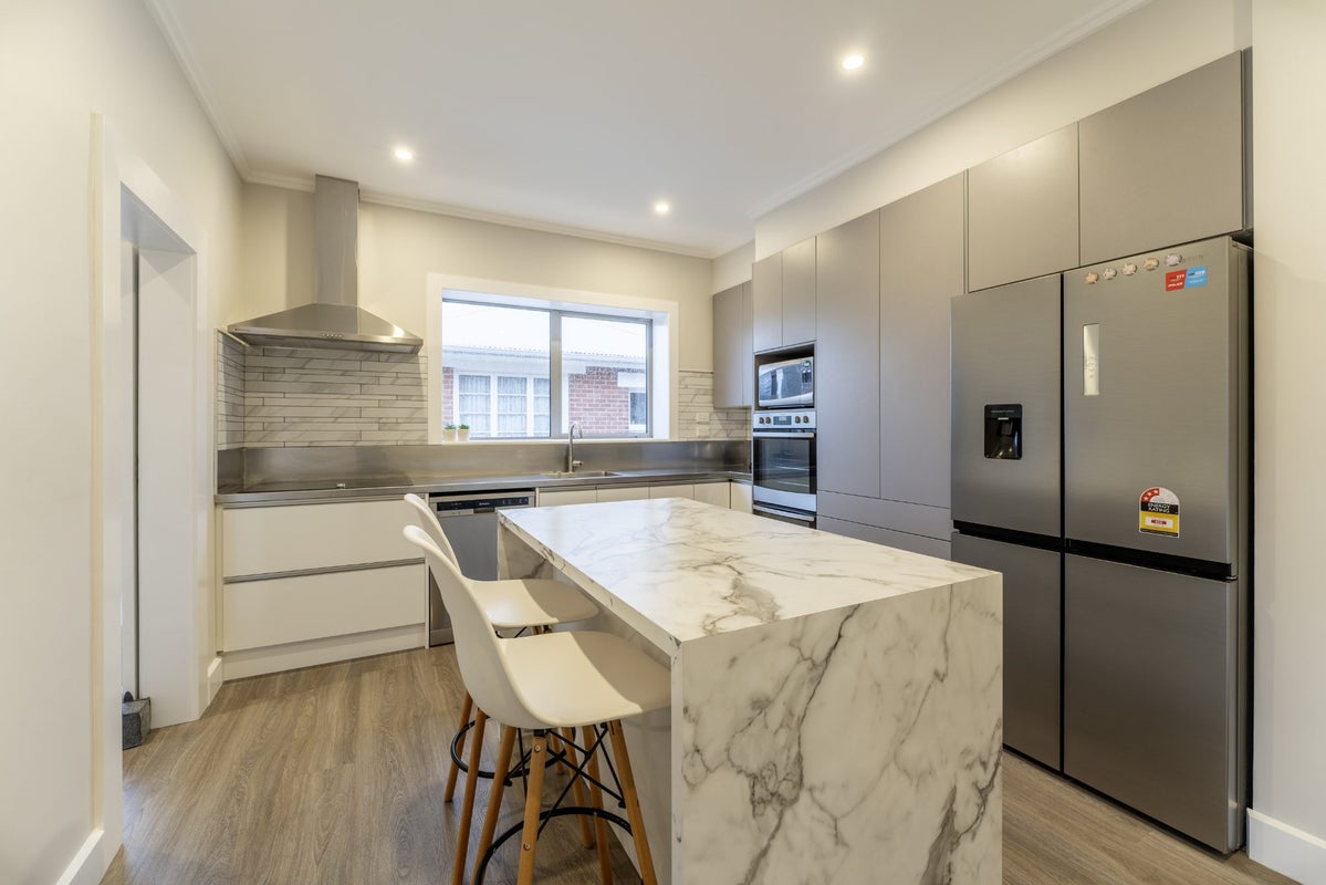8 Lisava Avenue, Seaview, Timaru - Carousel 2