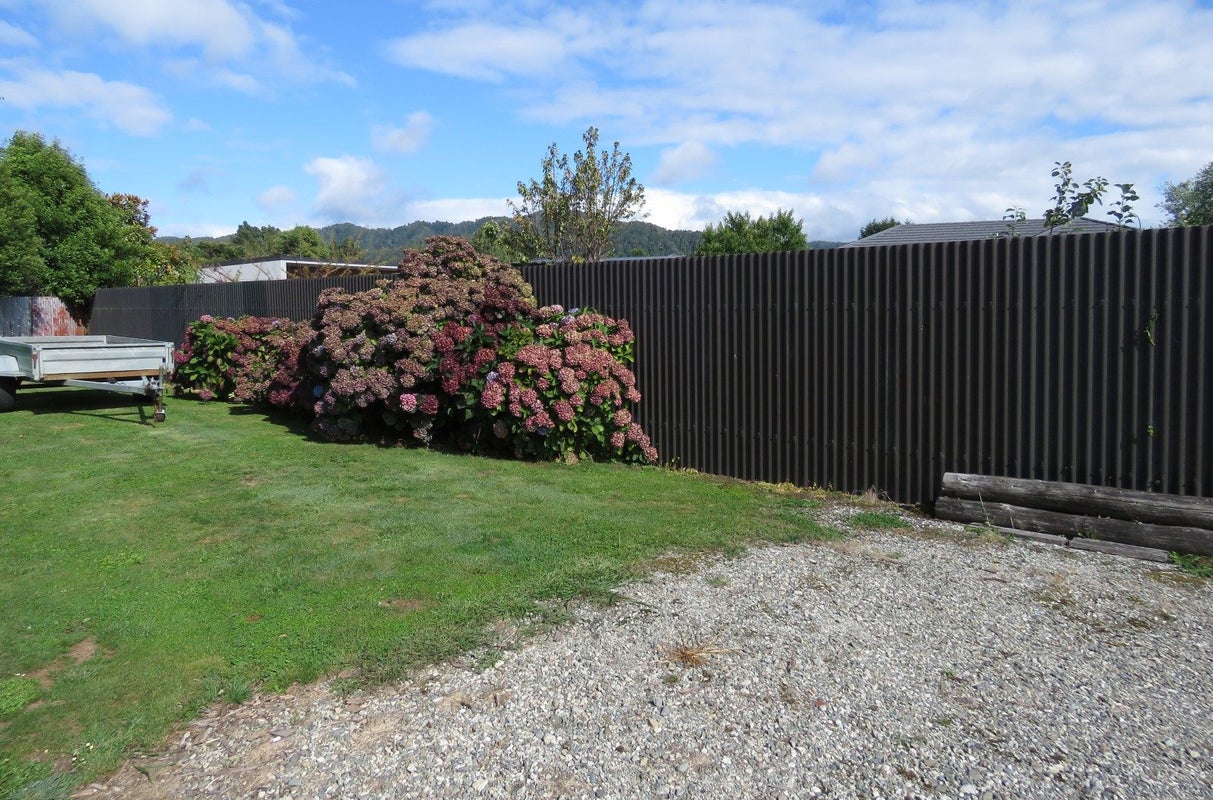 12 Plaskett Street, Reefton, Reefton - Carousel 16