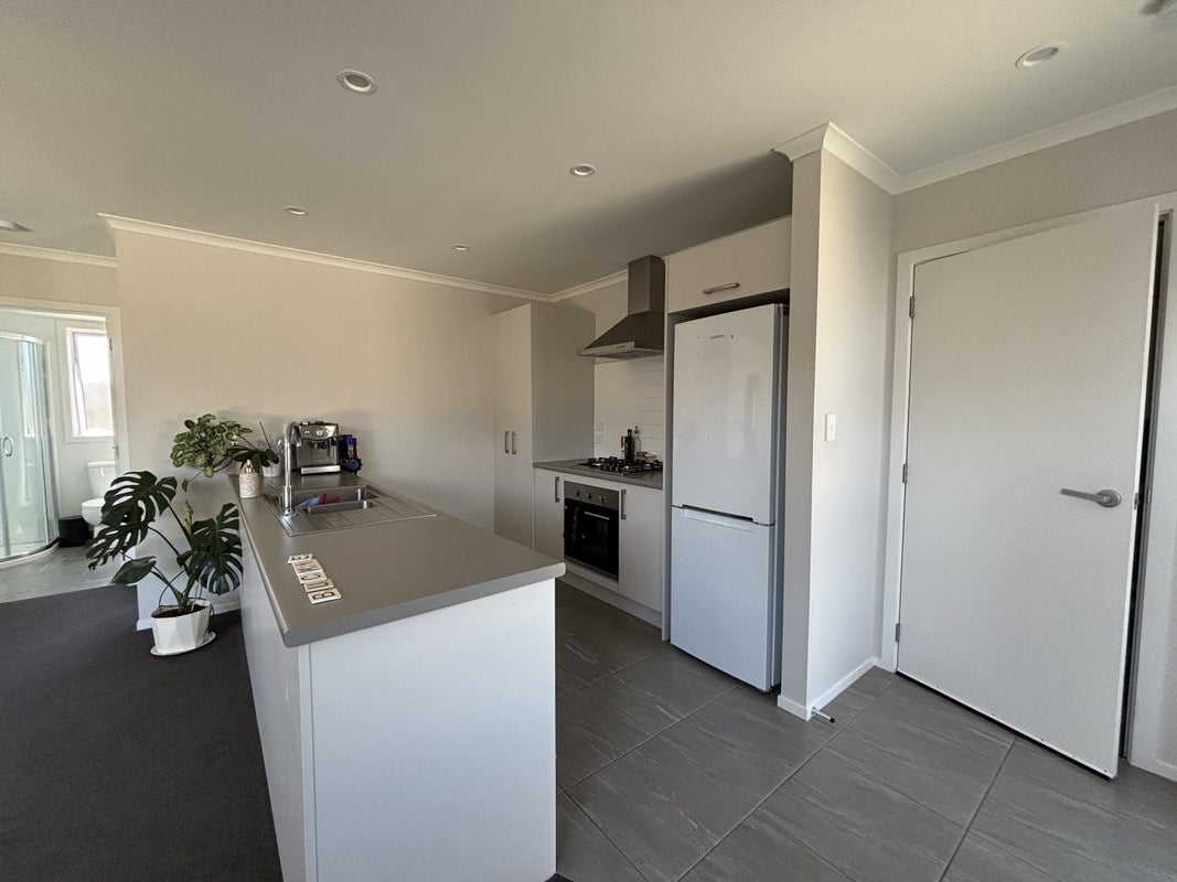 90 Pragma Rise, Huntington, Hamilton - Carousel 2