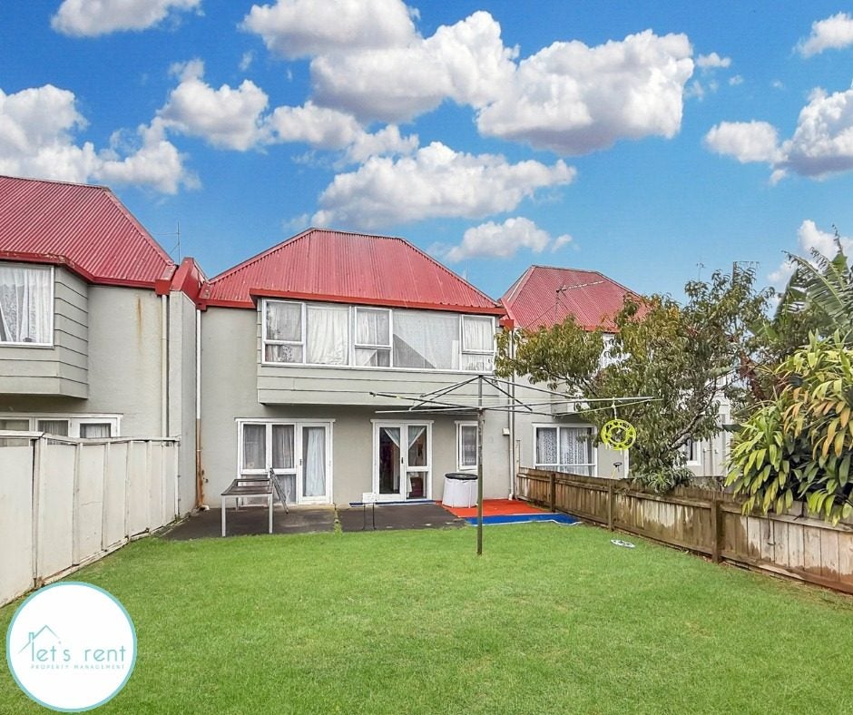 1/38 Wakefield Road, Favona, Auckland - Carousel 1