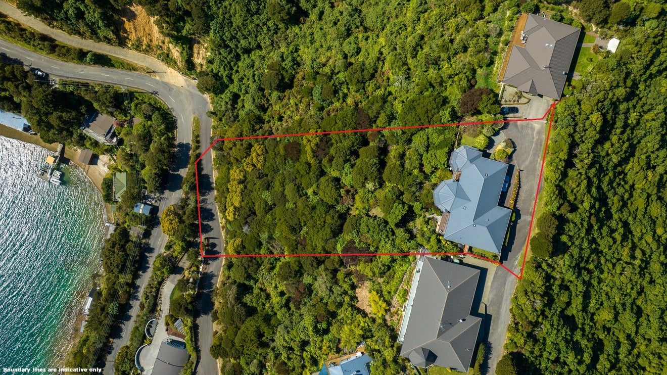 21 Marina View, WAIKAWA, PICTON - Carousel 27