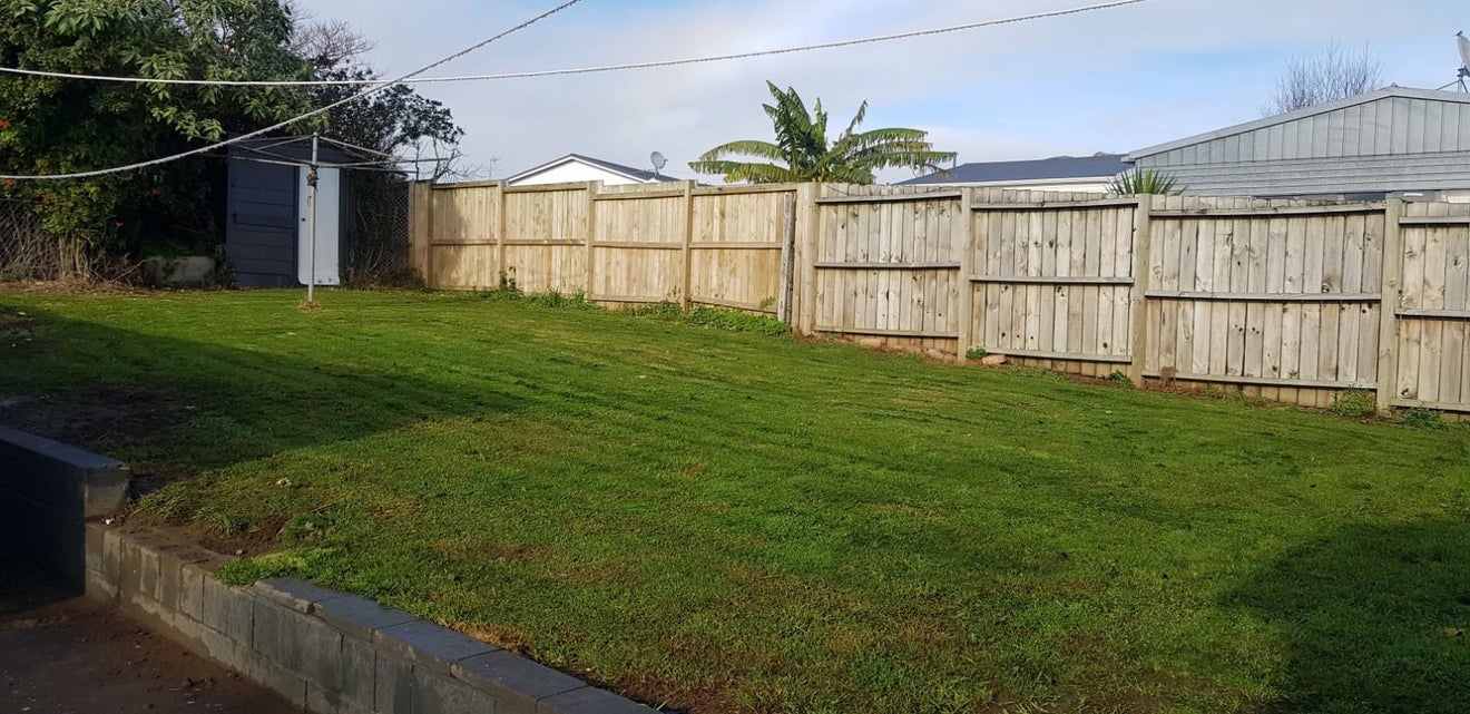1 Daphne Road, Papatoetoe, Auckland - Carousel 9