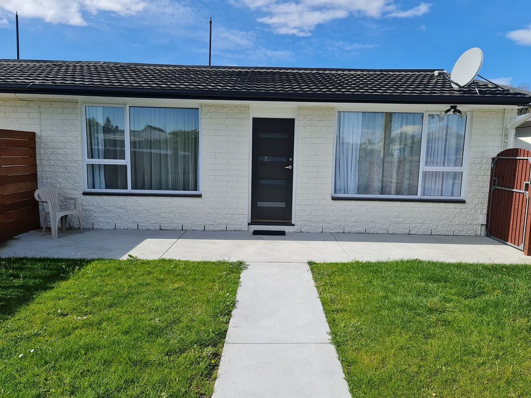 86 Hills Road, Edgeware, Christchurch - Carousel 1