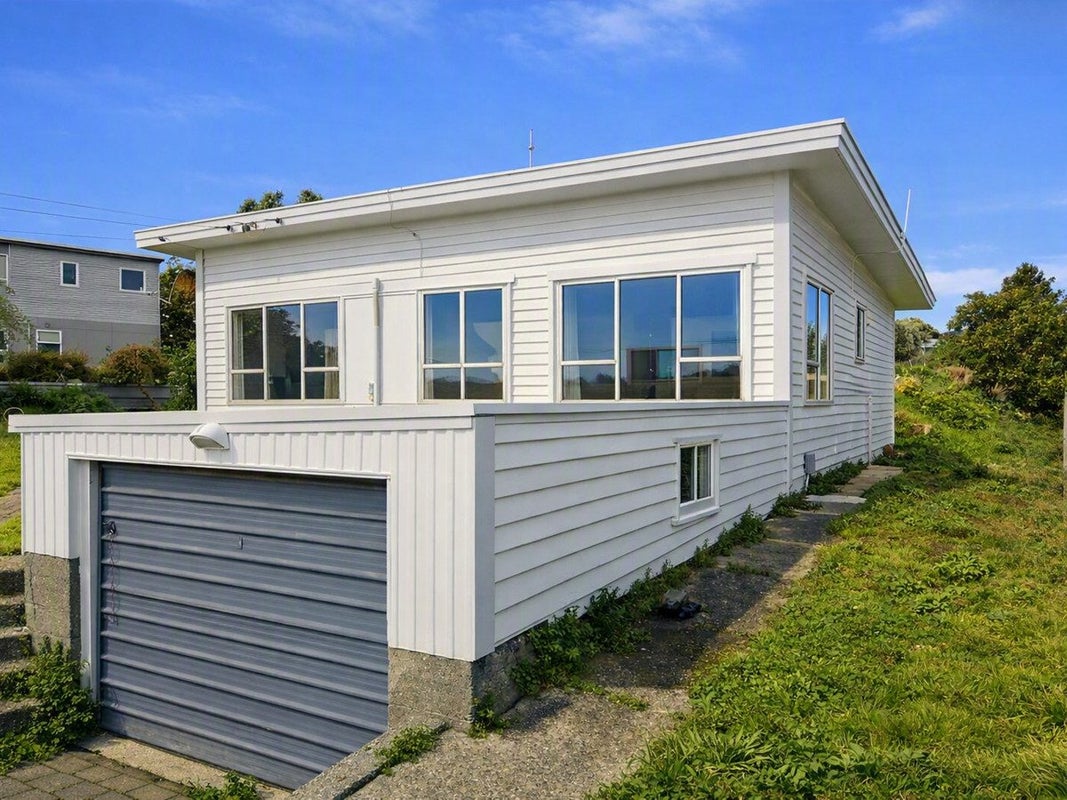222 Rosetta Road, Raumati South, Kapiti Coast, Wellington - Carousel 1