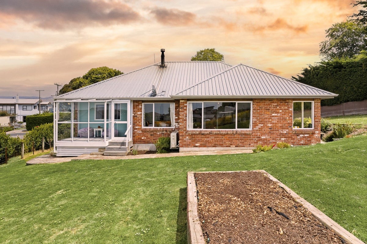 21 Hill Road, Warrington, Waikouaiti - Carousel 1