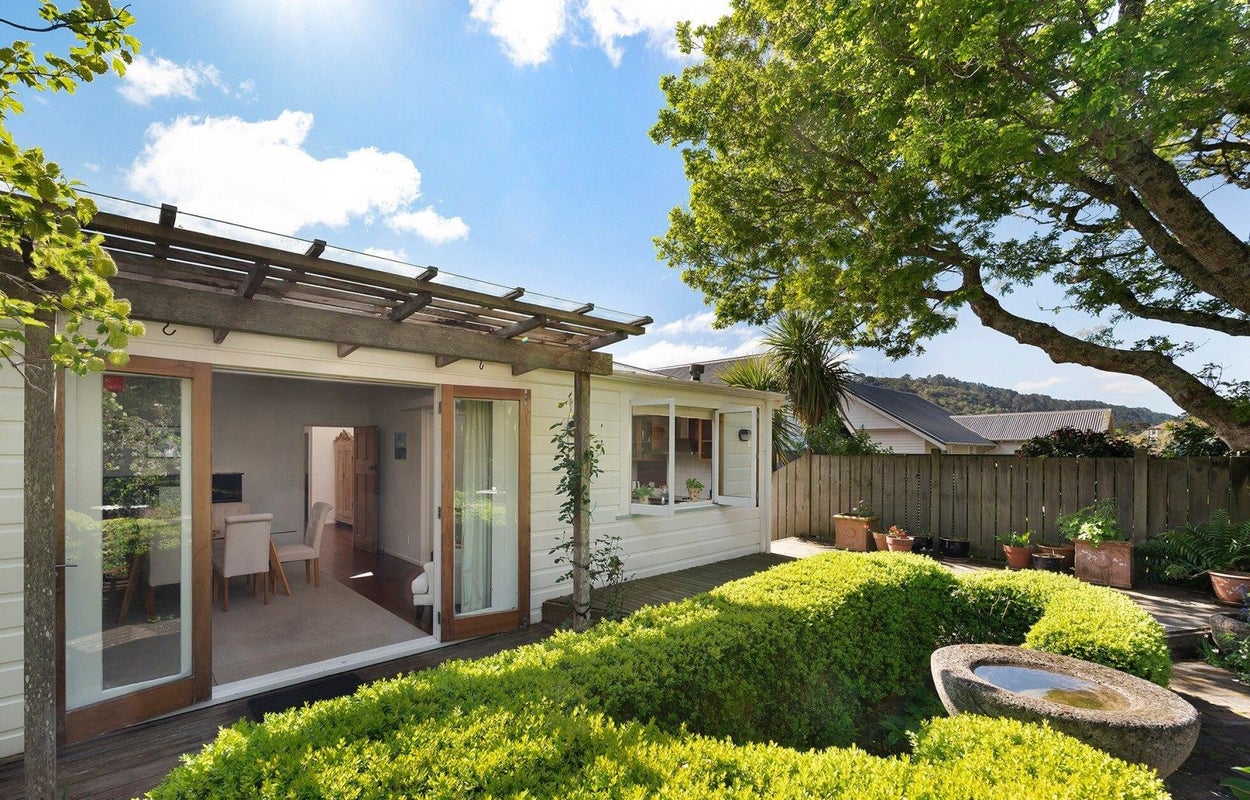 35 Rimu Road, Kelburn, Wellington - Carousel 2