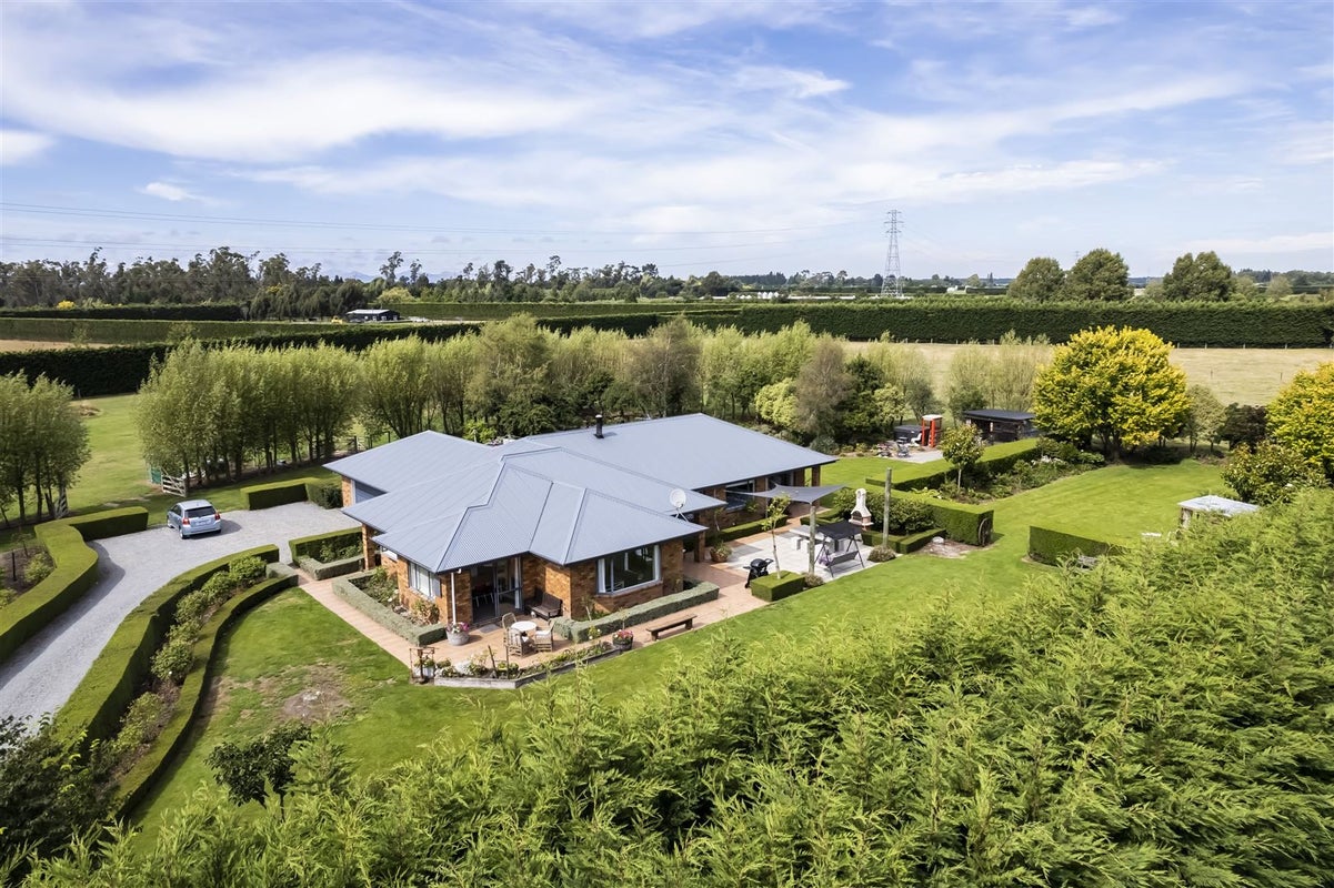 85 Ohoka Meadows Drive, Ohoka, Kaiapoi - Carousel 1