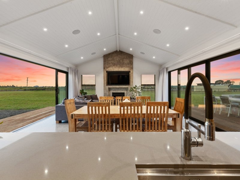 286 Parton Road, Papamoa, Te Puke - Carousel 1