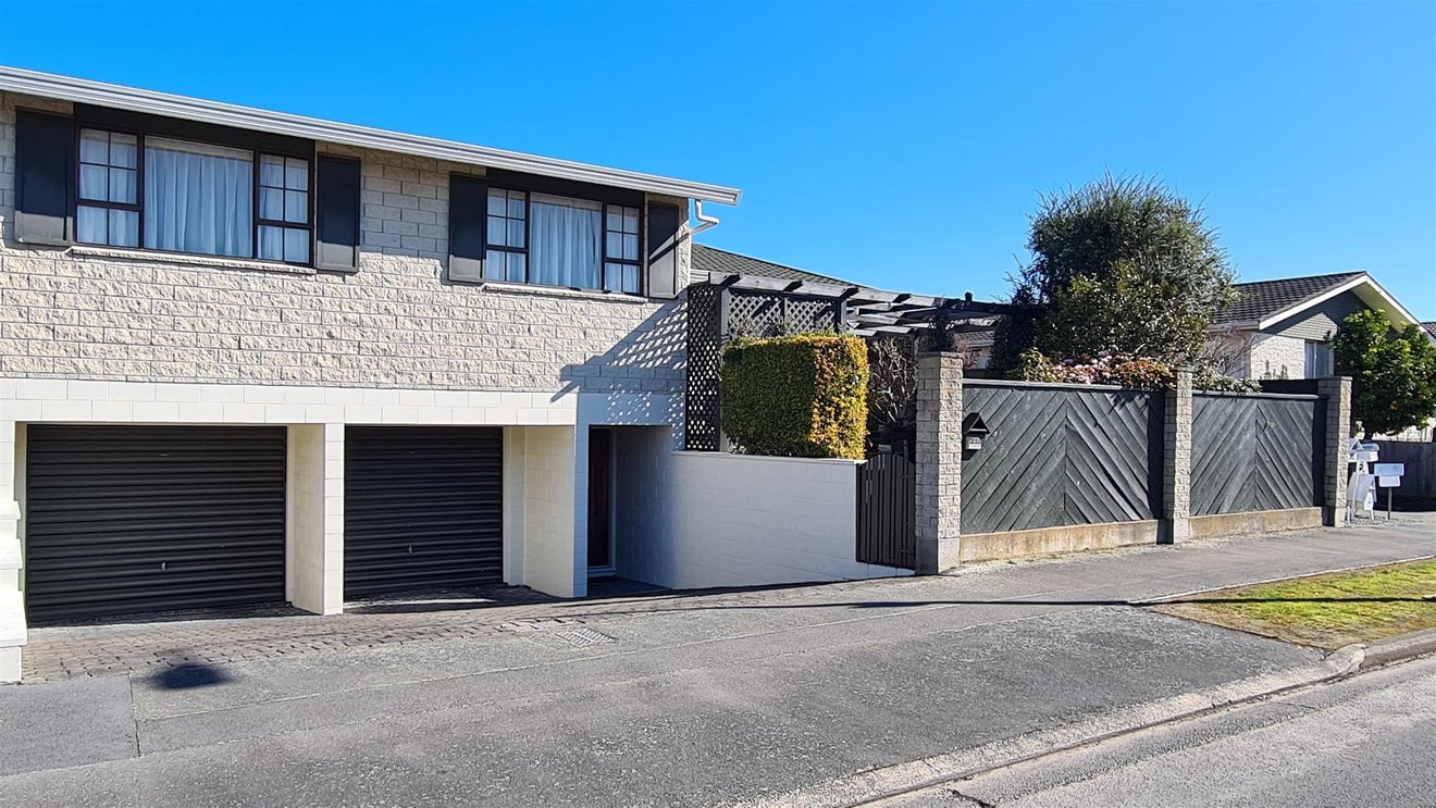 21 Juniper Place, Burnside, Christchurch - Carousel 1