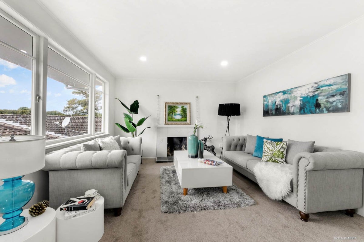 42 Cutler Street, New Lynn, Auckland - Carousel 2