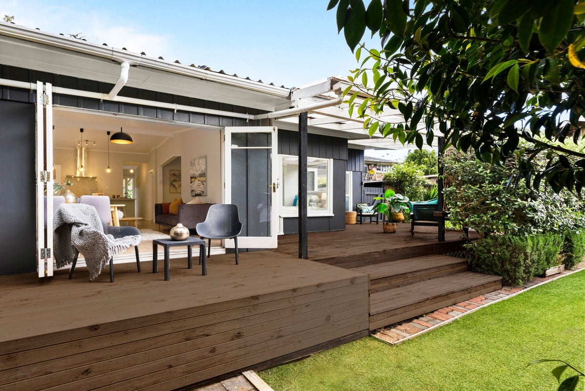 609A Swanson Road, Swanson, Auckland - Carousel 1
