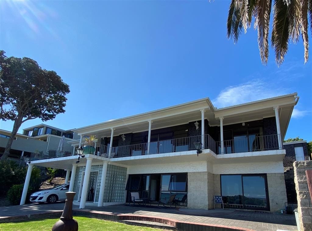 9 Omana Esplanade, Maraetai, Auckland - Carousel 2