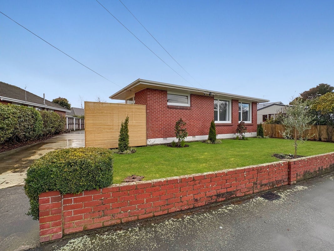 24 Greendale Avenue, Avonhead, Christchurch - Carousel 1