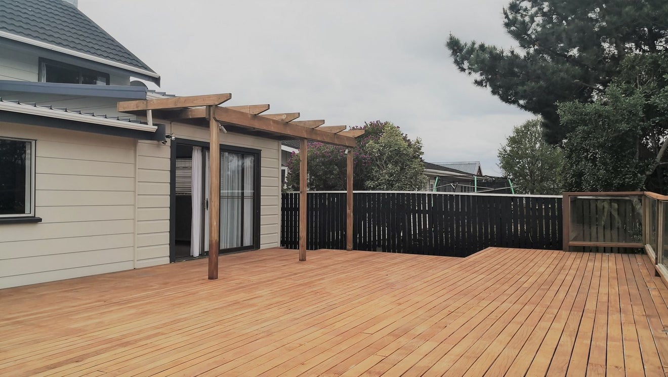 23 Rembrandt Avenue, Tawa, Wellington - Carousel 1