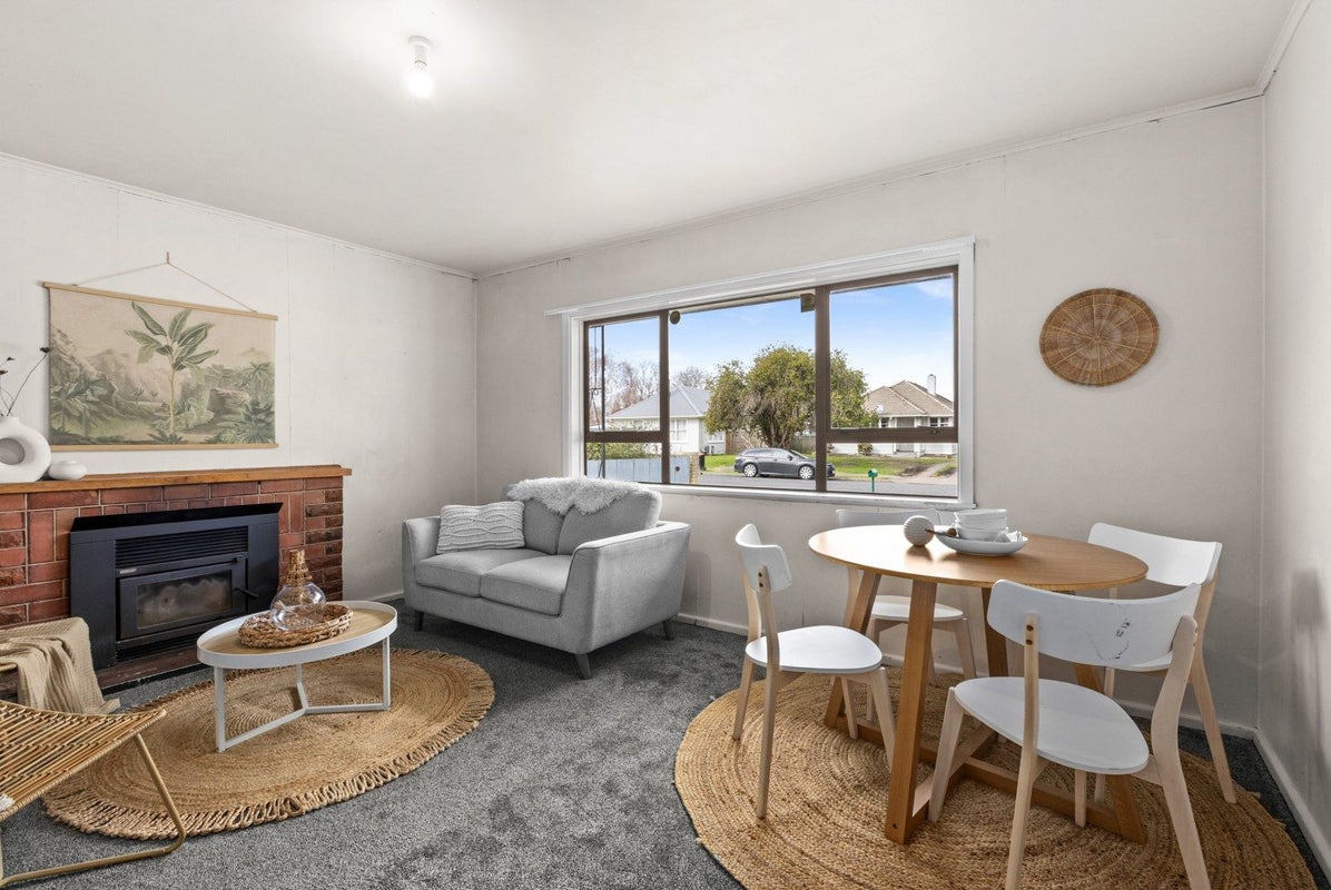10 Richmond Street, Maraenui, Napier - Carousel 1