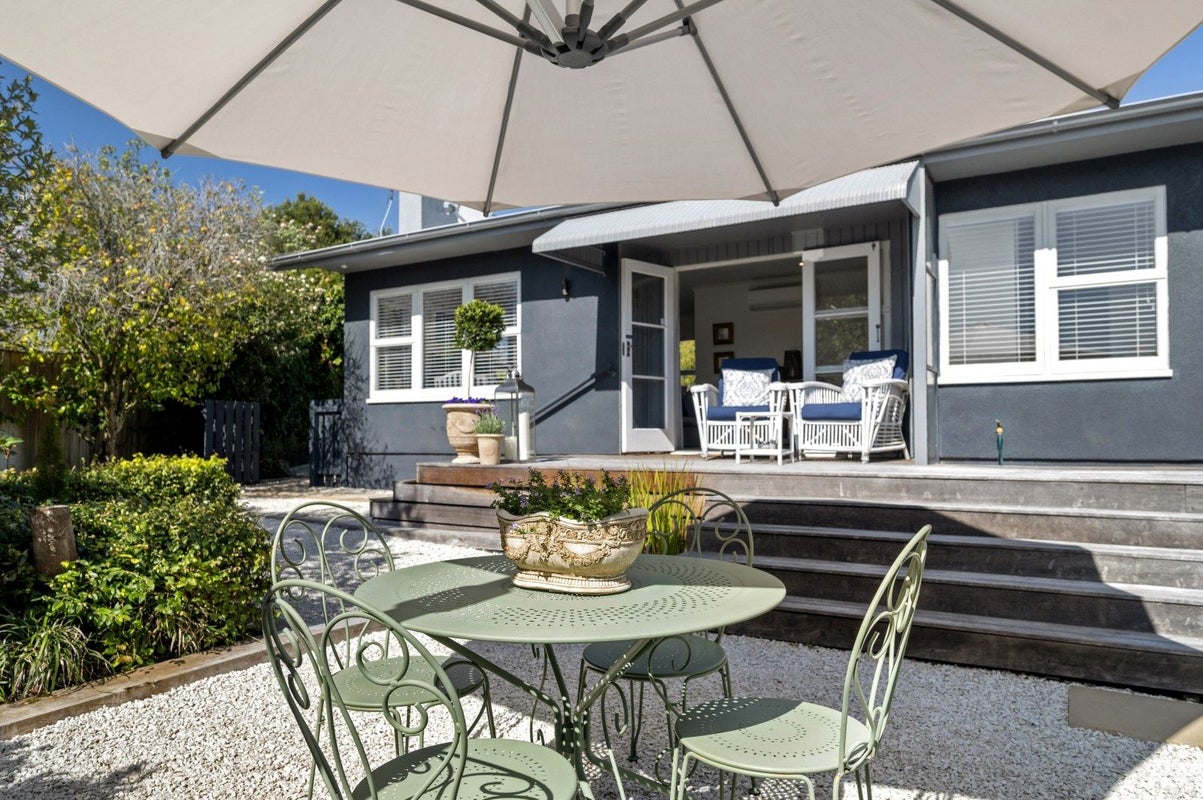 1/31A Campbell ST, Havelock North, Hastings - Carousel 2