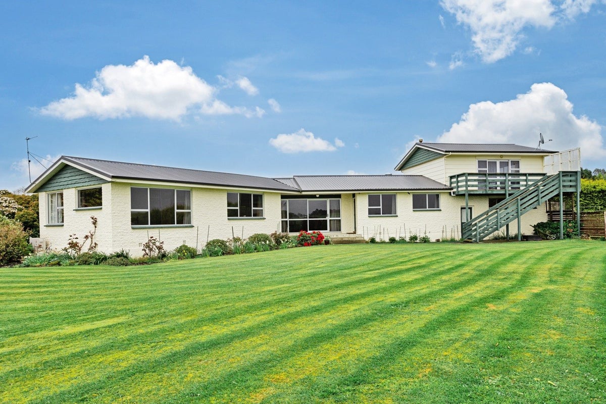 39 Myross Road, Myross Bush, Invercargill - Carousel 2