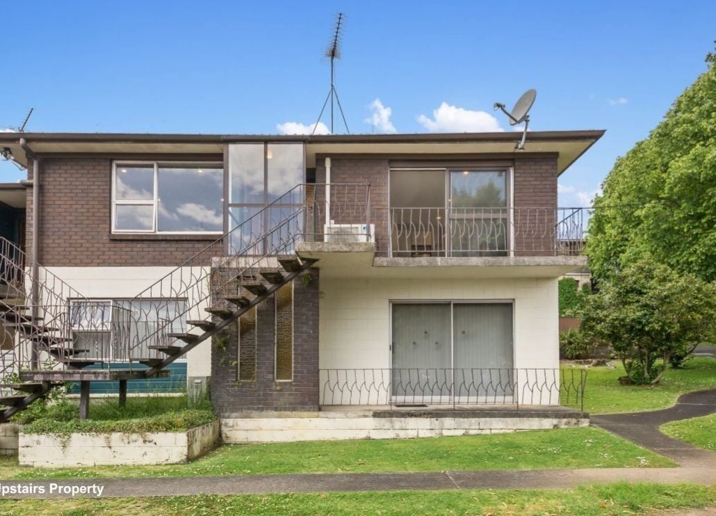 2/1 Onslow Avenue, Epsom, Auckland - Carousel 1