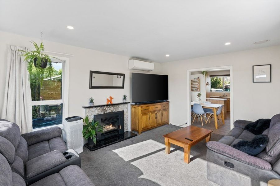 5 Denise Crescent, Hornby, Christchurch - Carousel 2
