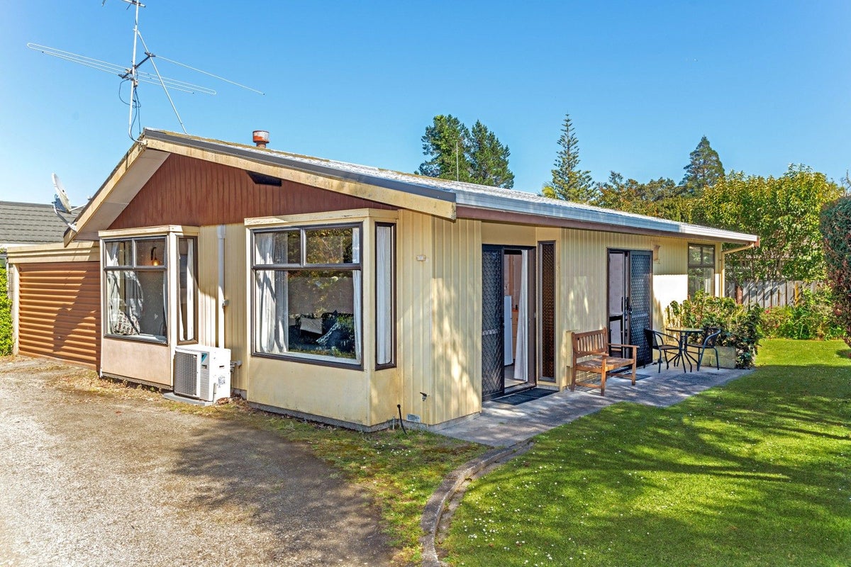 40A Oak Street, Mangapapa, Gisborne - Carousel 2
