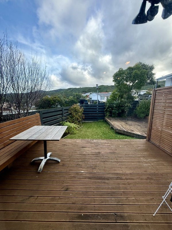 247 Mitchell Street, Brooklyn, Wellington - Carousel 11
