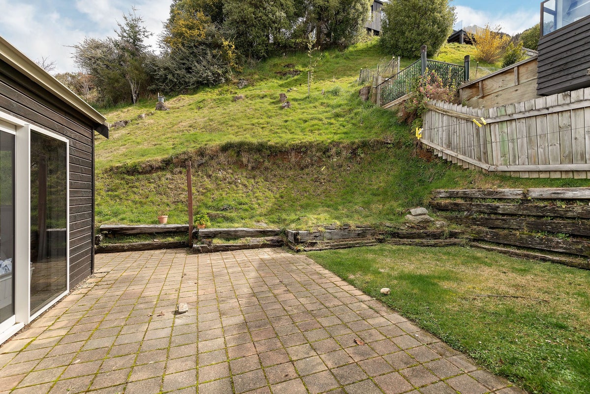 18 Greenstone Place, Fernhill, Queenstown - Carousel 17