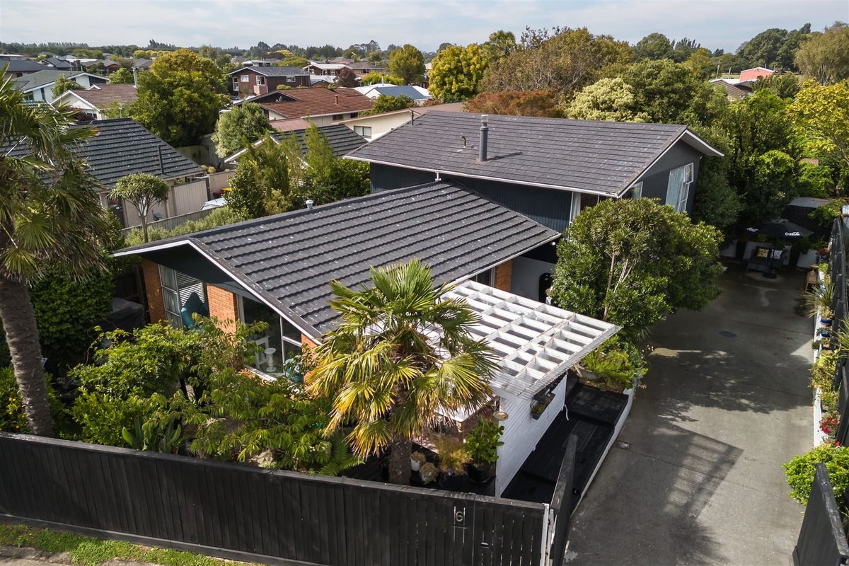 6 Chilton Drive, Mairehau, Christchurch - Carousel 1