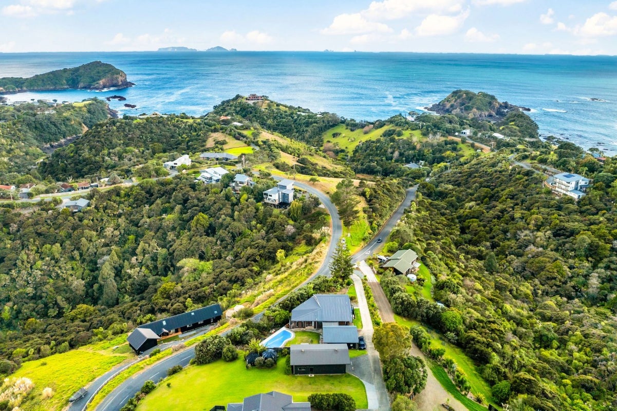 20 Motel Road, Whangarei - Carousel 18