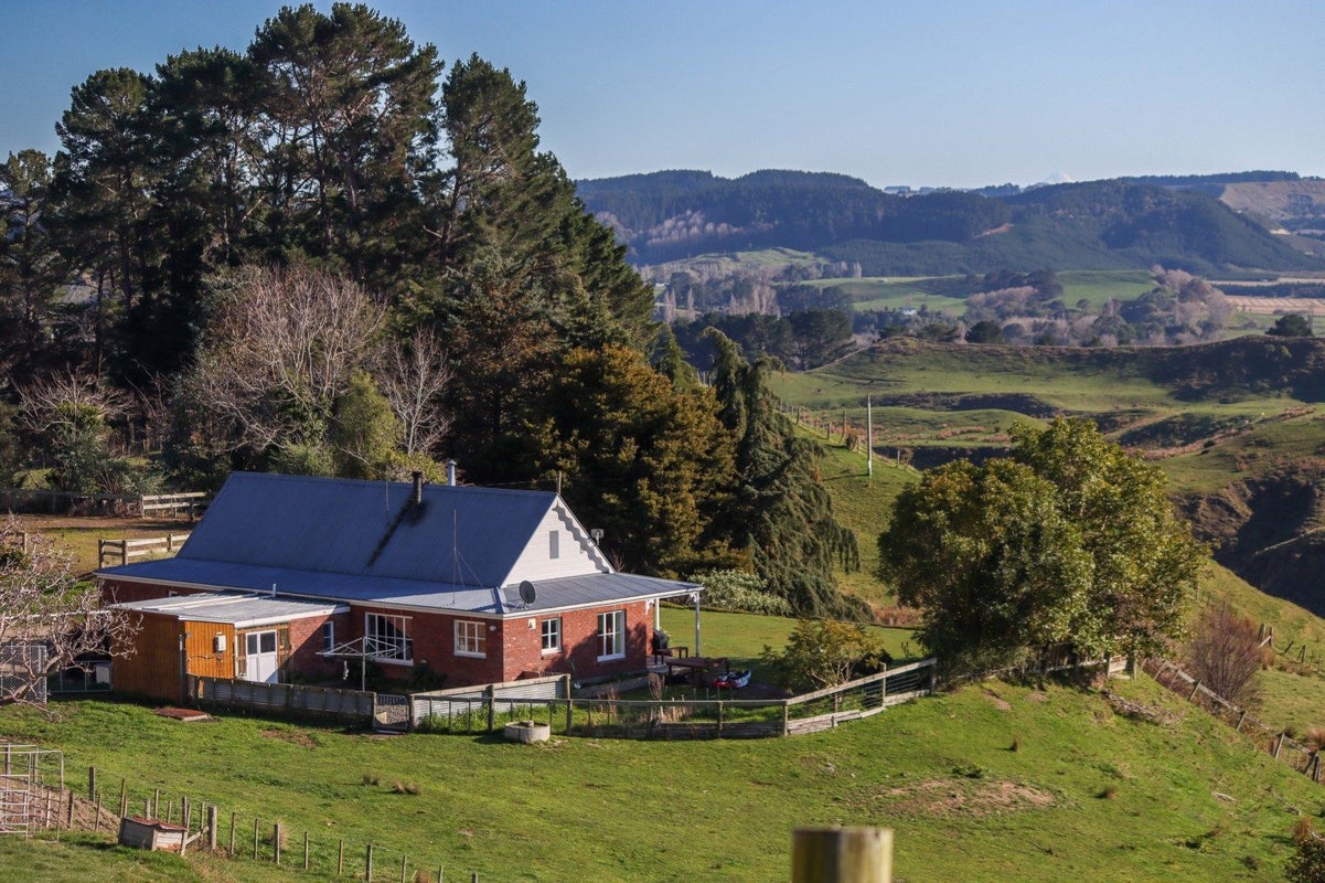 215 Kukuta Road, Okoia, Whanganui - Carousel 1