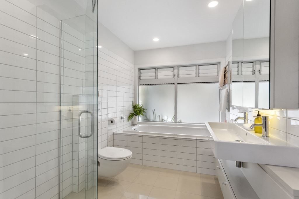 57D Norwood Road, Bayswater, Auckland - Carousel 24
