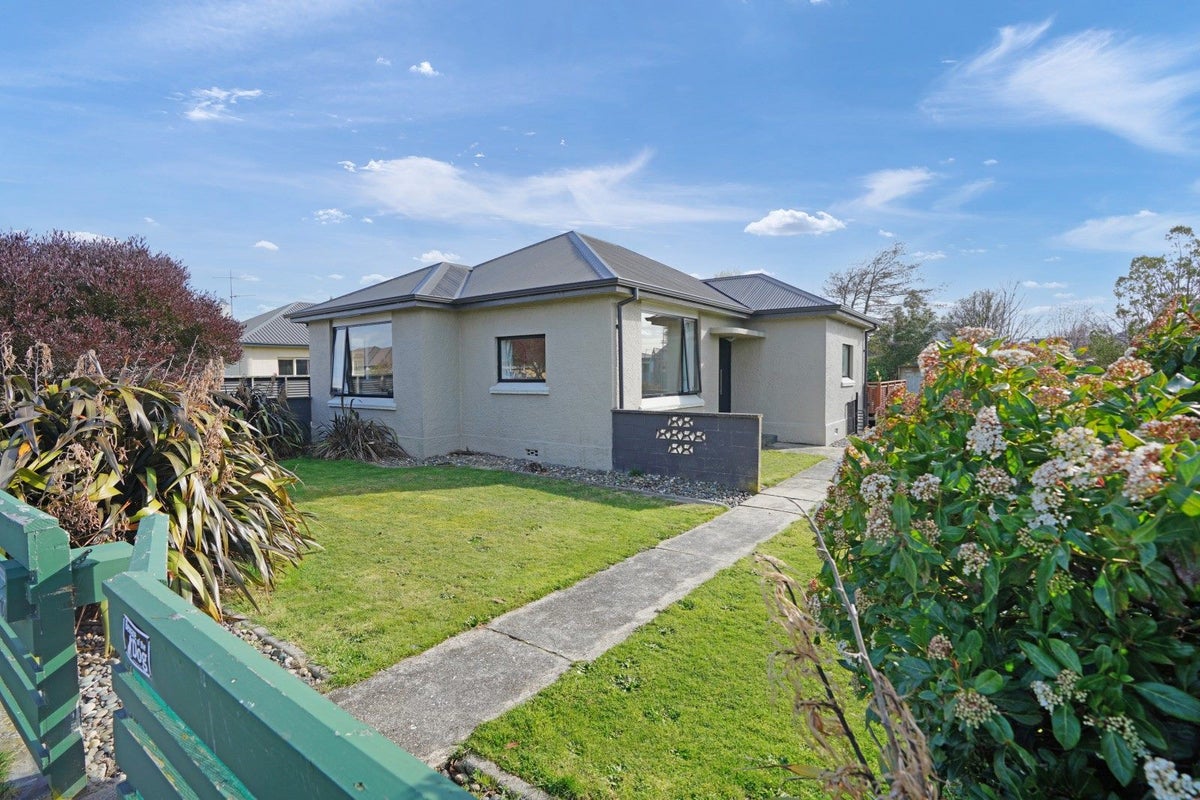 210 King Street, Windsor, Invercargill - Carousel 1