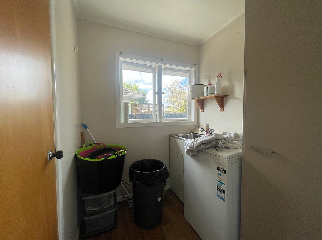 31 Durham Street, Te Atatu Peninsula, Auckland - Carousel 11
